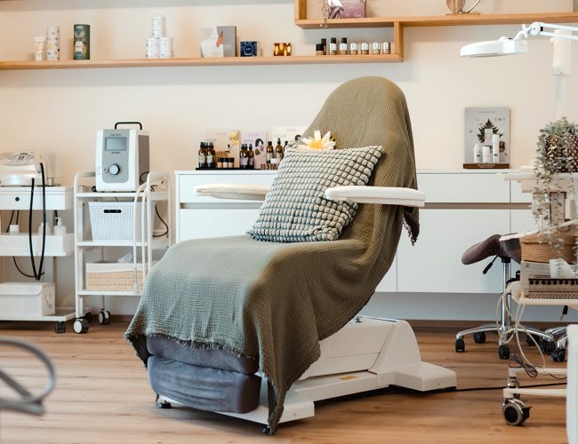 Behandlungsstuhl